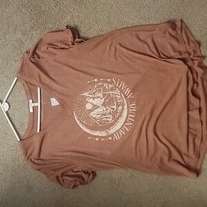 🆕️ NWT! Adventure Awaits